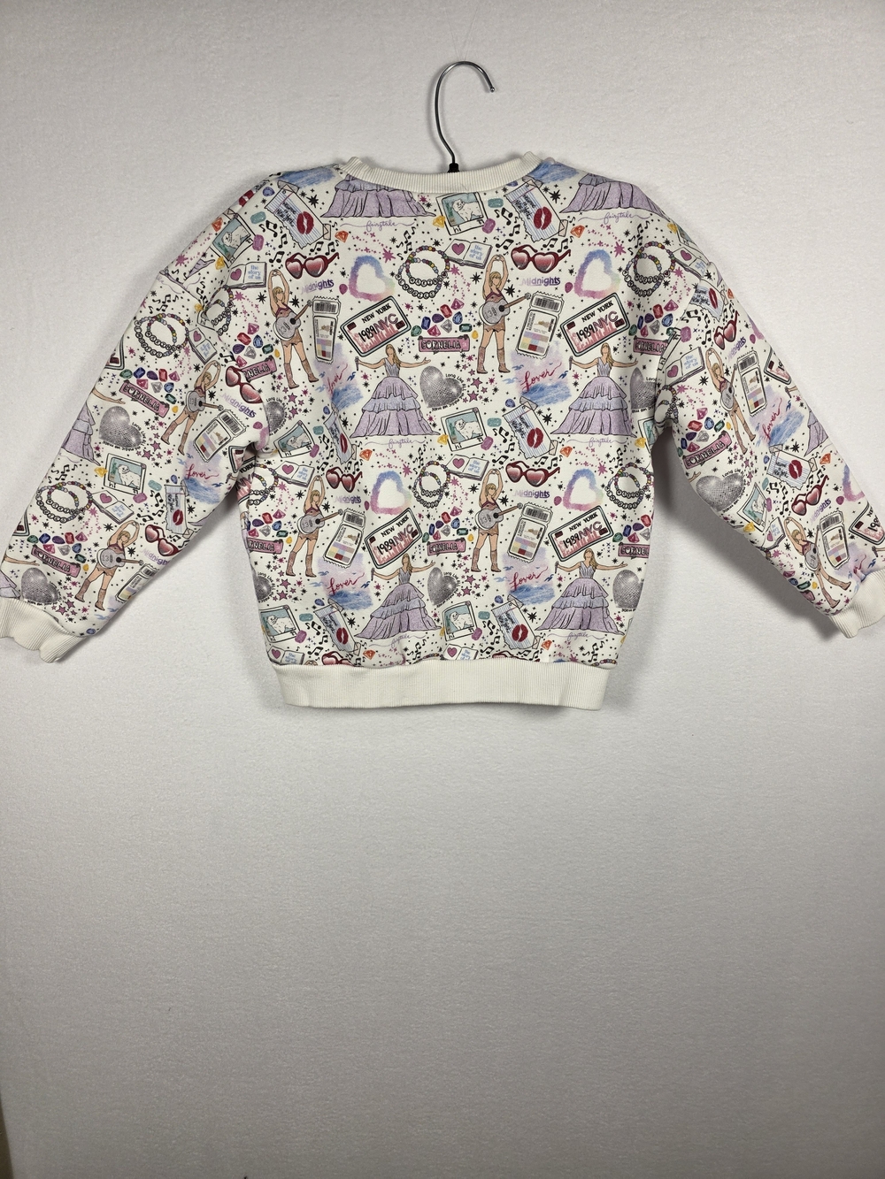 Taylor Swift Themed Kids Sweatshirt 6/7Y White Graphic Crewneck Eras Midnights - Picture 4 of 5